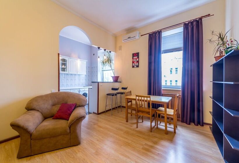 2 Szobás Apartman, Central Dayflat Apartments