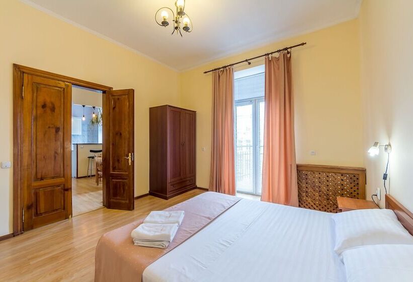 2 Szobás Apartman, Central Dayflat Apartments