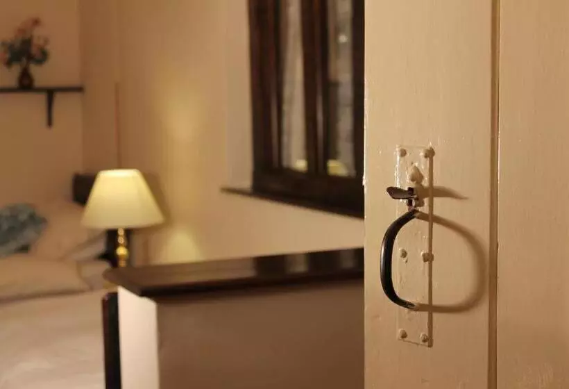 Standard-huone, Colston Hall Farmhouse B&b