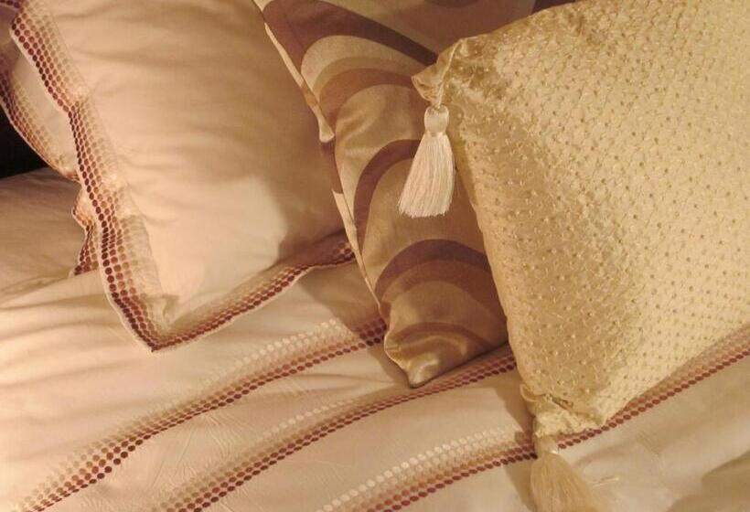 غرفة ديلوكس, Colston Hall Farmhouse B&b