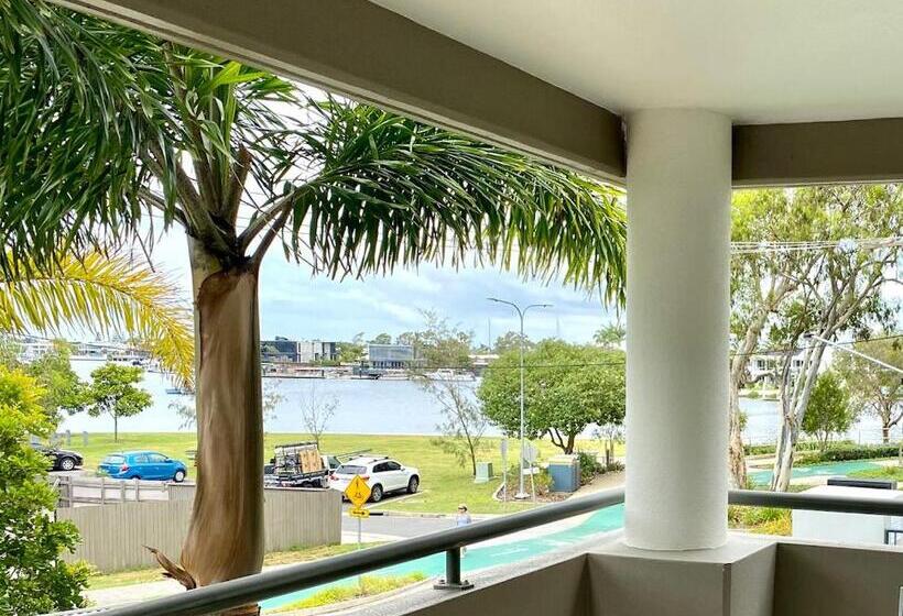 带2个卧室的高级公寓, Excellsior Apartments