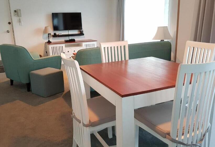 침실 2개 아파트, Excellsior Apartments