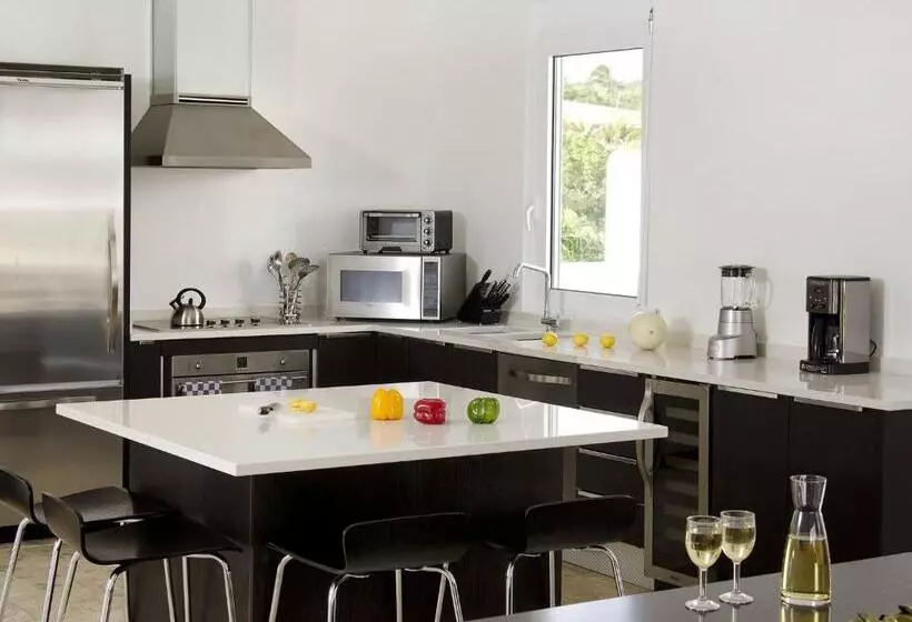 ویلای 3 خوابه, Coral Beach Club Villas & Marina