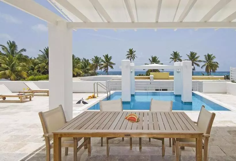 ویلای 3 خوابه, Coral Beach Club Villas & Marina