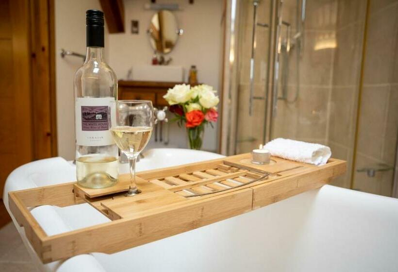 디럭스 스위트 킹 침대, Jabajak Vineyard Restaurant & Rooms