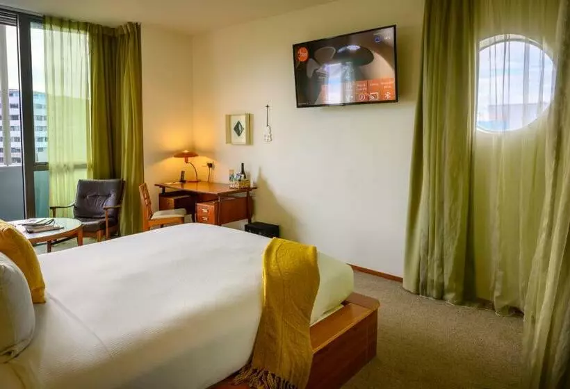 اتاق سوپریور با تخت بزرگ, Ohtel Wellington
