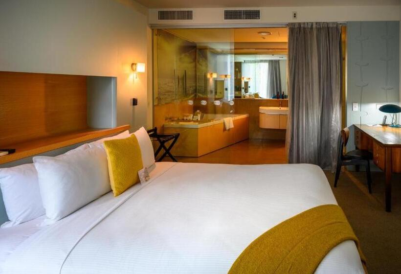 스탠다드 룸 킹사이즈 침대, Ohtel Wellington