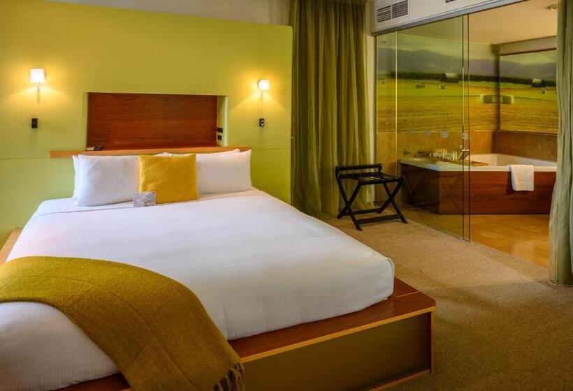 스탠다드 룸 킹사이즈 침대, Ohtel Wellington