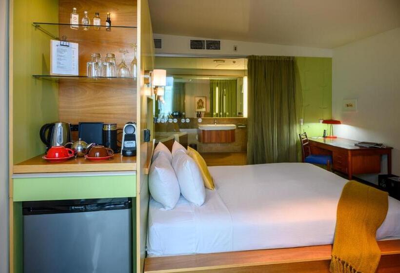 스탠다드 룸 킹사이즈 침대, Ohtel Wellington