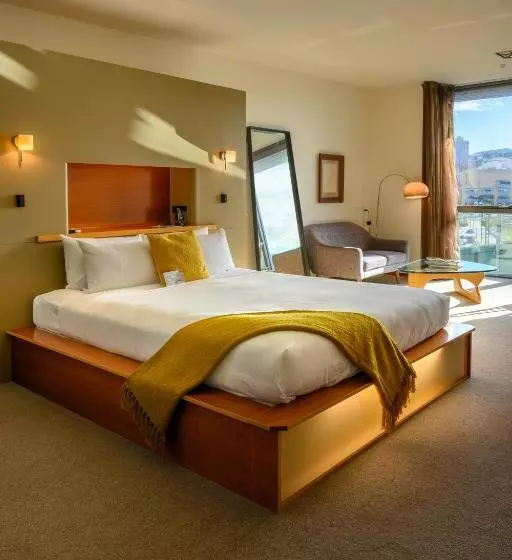 سوییت, Ohtel Wellington