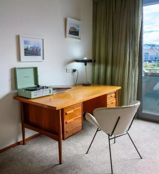سوییت, Ohtel Wellington