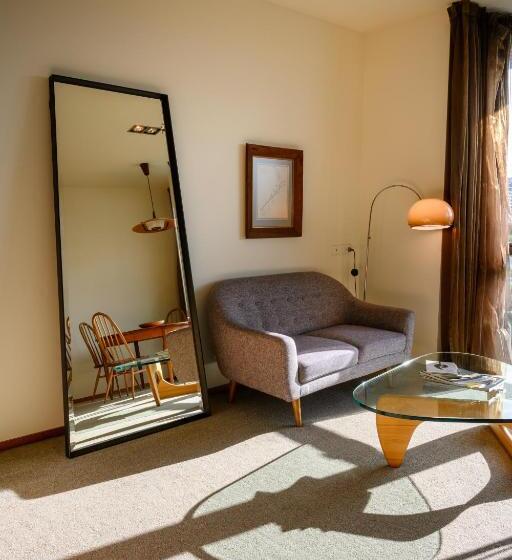 스위트, Ohtel Wellington