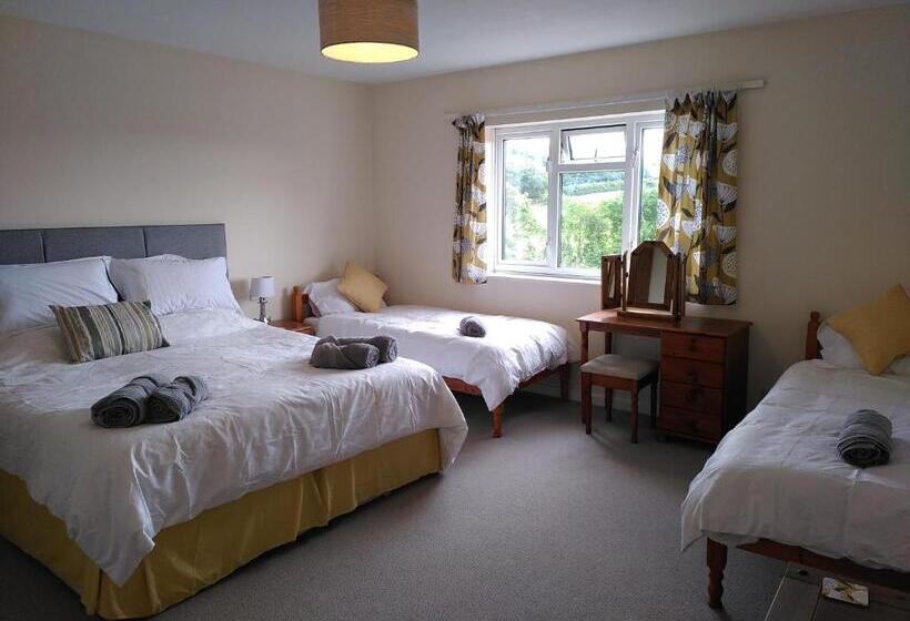 ファミリールーム, The Anchor Inn