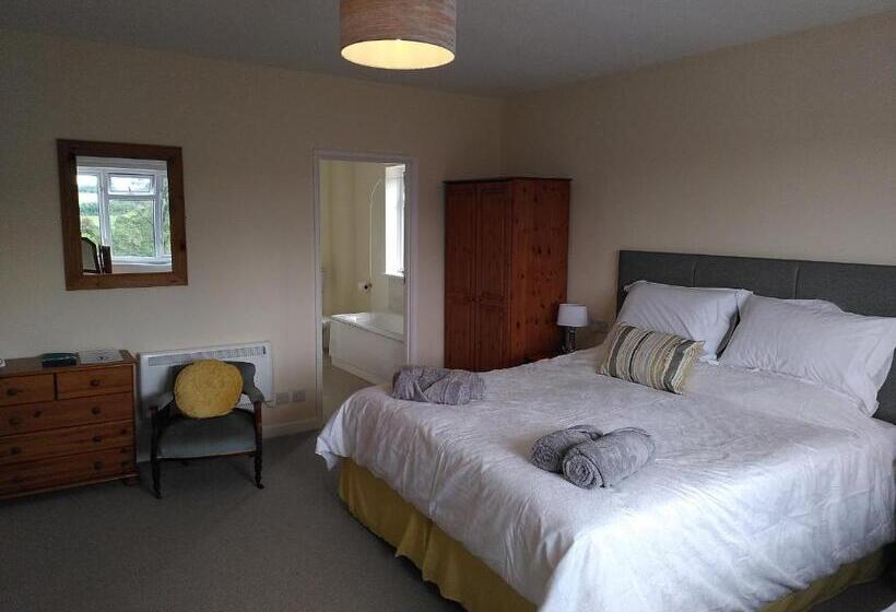 ファミリールーム, The Anchor Inn