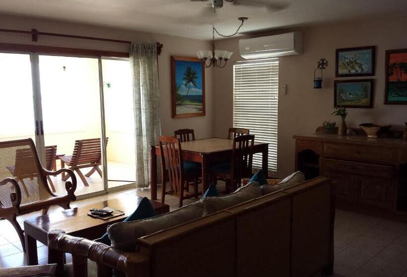 آپارتمان 2 خوابه با چشمانداز دریا, The Palms Oceanfront Suites