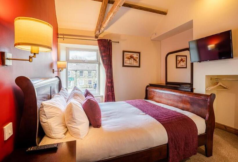 اتاق استاندارد, The Village Inn