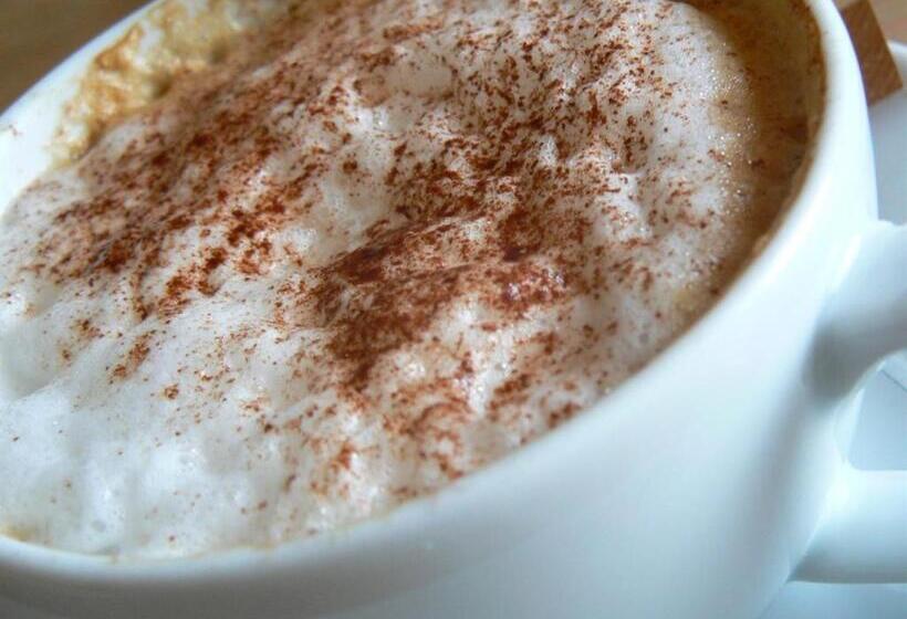 家庭间, The Walnut Tree Inn