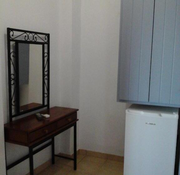 Triple Room Sea View, Villa Murano