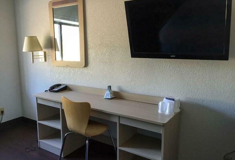 غرفة قياسية رباعية, Motel 6 norcross, Ga