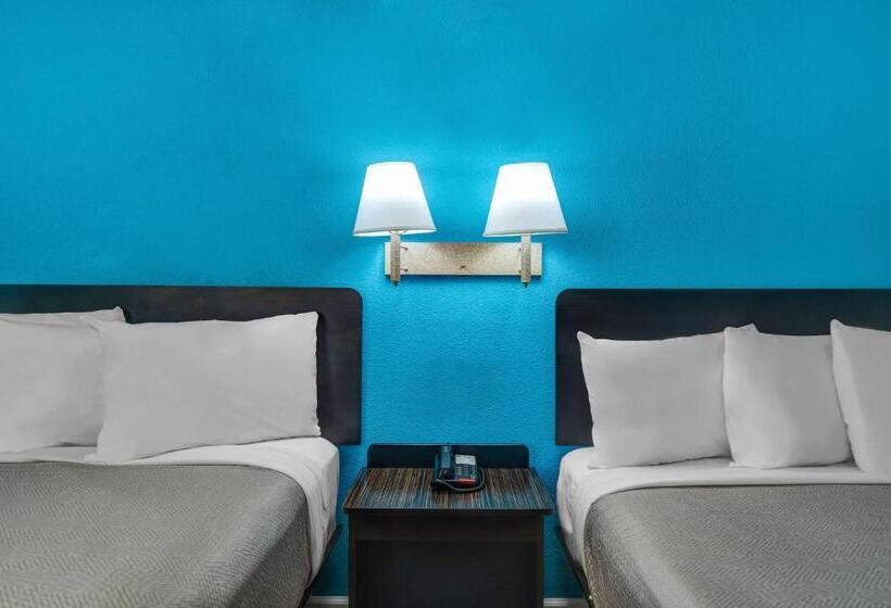 غرفة قياسية رباعية, Motel 6 norcross, Ga