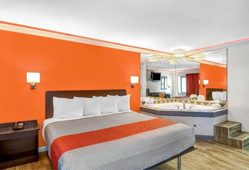 غرفة قياسية سرير كينج, Motel 6 norcross, Ga