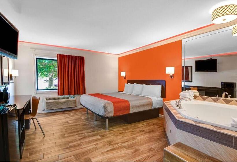 스탠다드 룸 킹사이즈 침대, Motel 6 norcross, Ga