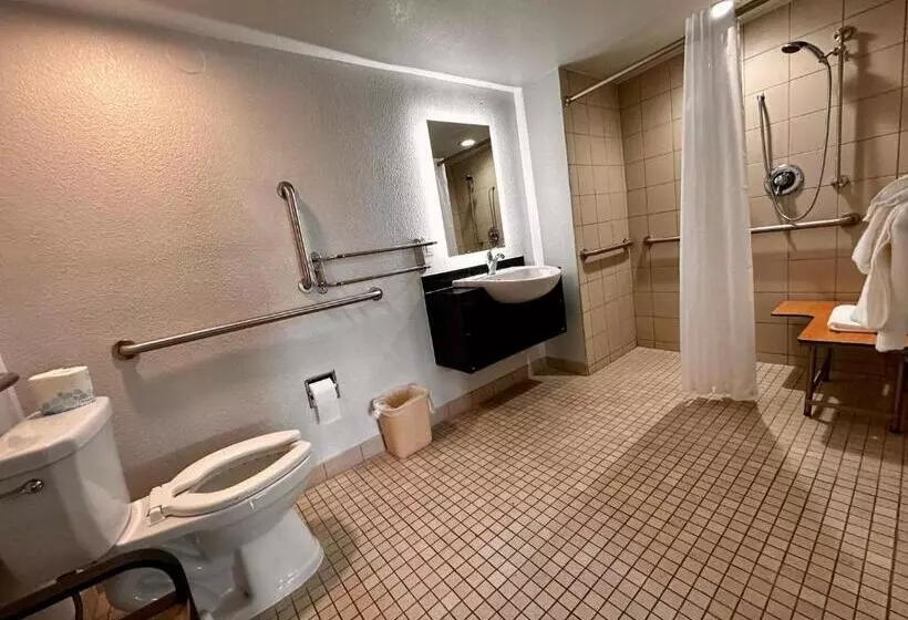 身障者適用キングサイズベッドルーム, Quality Inn Santa Fe New Mexico