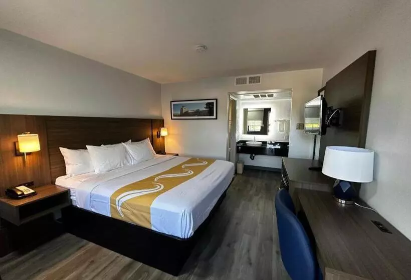身障者適用キングサイズベッドルーム, Quality Inn Santa Fe New Mexico