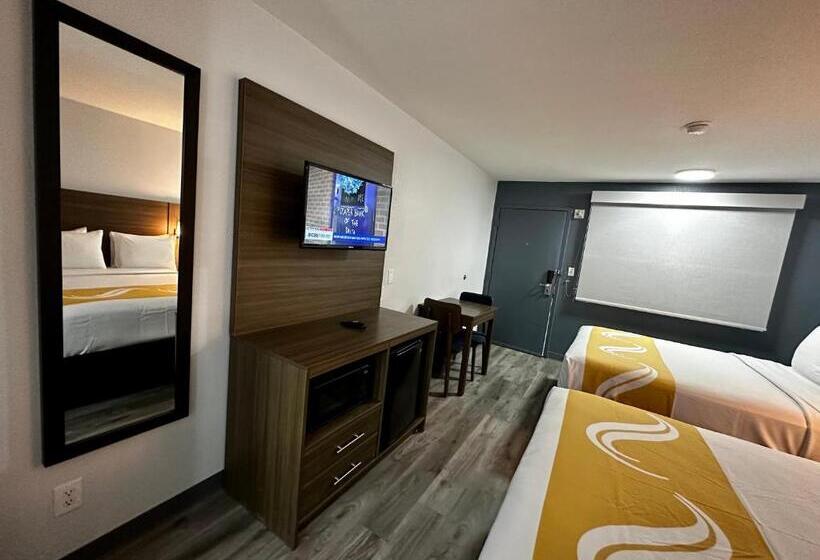 Номер Стандарт Адаптированный для Инвалидов, Quality Inn Santa Fe New Mexico