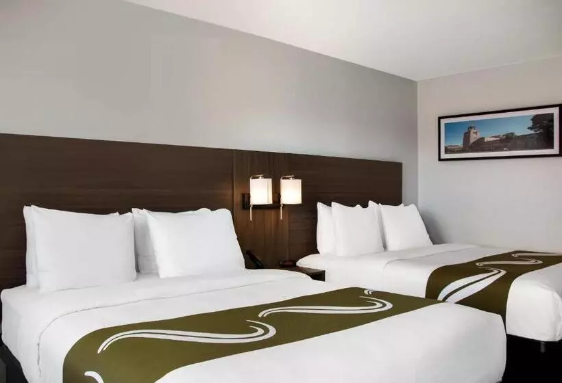 身障者適用スタンダードルーム, Quality Inn Santa Fe New Mexico