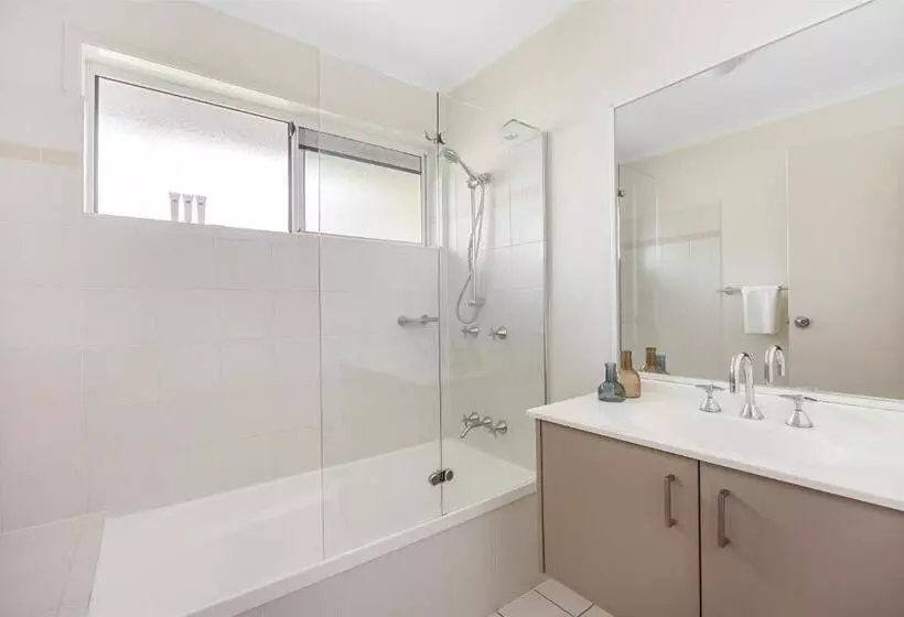 バルコニー付２ベッドルームアパートメント, Noosa Outrigger Beach Resort