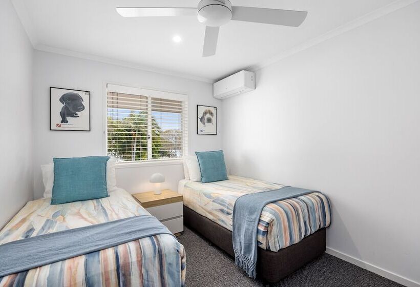 三卧行政公寓, Noosa Outrigger Beach Resort
