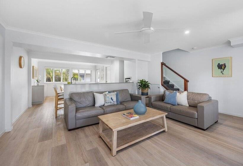 带1个卧室的行政公寓, Noosa Outrigger Beach Resort