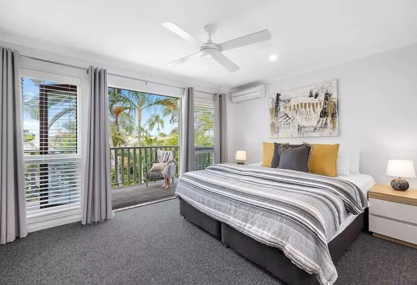 一ベッドルームエクゼクティブアパートメント, Noosa Outrigger Beach Resort