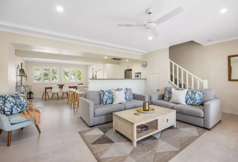 一ベッドルームエクゼクティブアパートメント, Noosa Outrigger Beach Resort