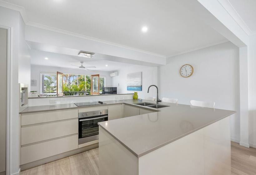 带1个卧室的行政公寓, Noosa Outrigger Beach Resort