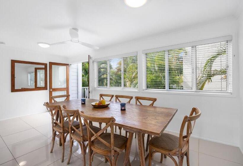带4个卧室的公寓, Noosa Outrigger Beach Resort