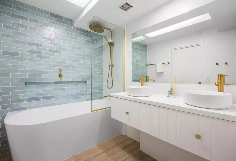 ２ベッドルームデラックスアパートメント, Noosa Outrigger Beach Resort