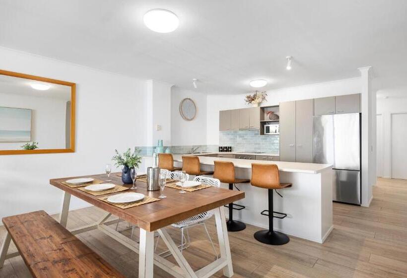 豪华两卧室公寓, Noosa Outrigger Beach Resort