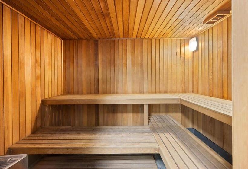 带1个卧室的行政公寓, Noosa Outrigger Beach Resort