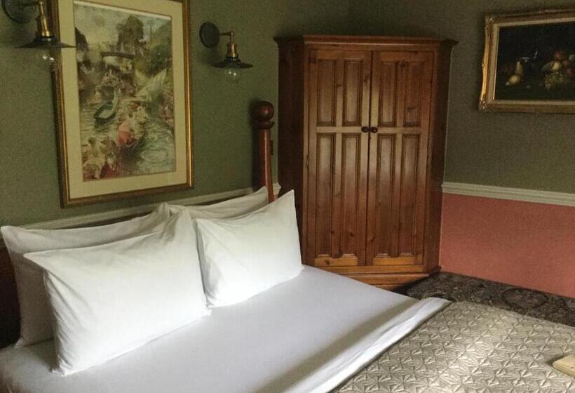 Номер Стандарт, Ash Farm Country House