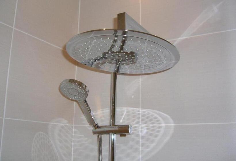 Номер Стандарт, Ash Farm Country House