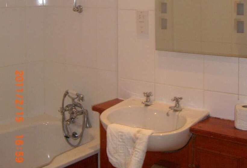 Номер Стандарт, Ash Farm Country House