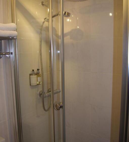 スタンダードルーム, Brunswick House