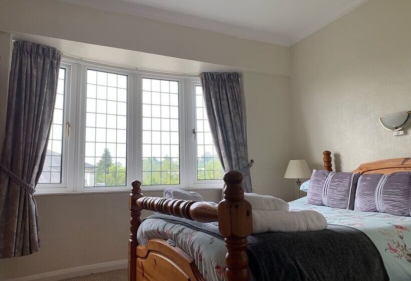 اتاق استاندارد, Burleigh House , A Cosy Retreat In Agatha Christie S Hometown