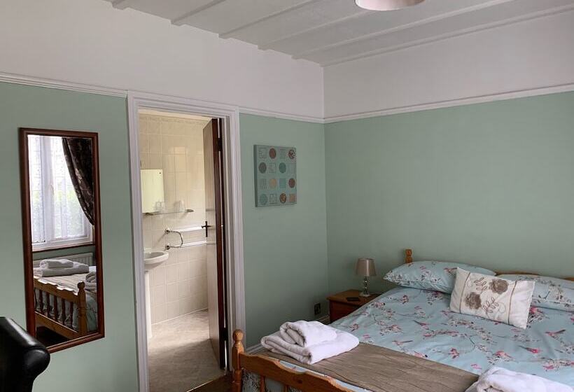 חדר סטנדרט, Burleigh House , A Cosy Retreat In Agatha Christie S Hometown
