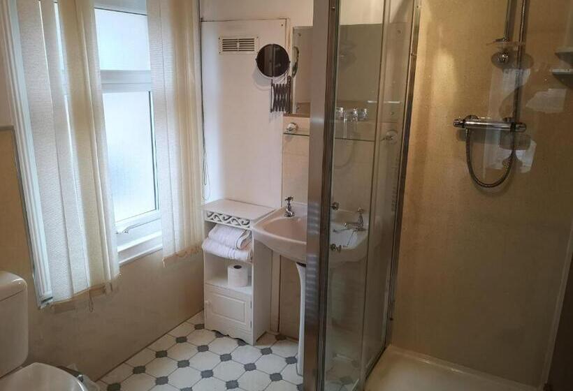 ファミリールーム, East Mount House