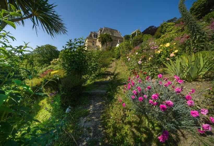 חדר סטנדרט, Epchris House