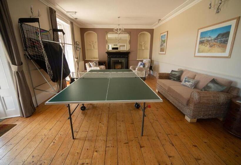חדר סטנדרט, קומת קרקע, Epchris House
