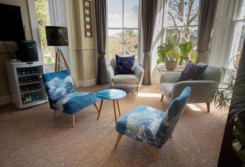 חדר סטנדרט, קומת קרקע, Epchris House